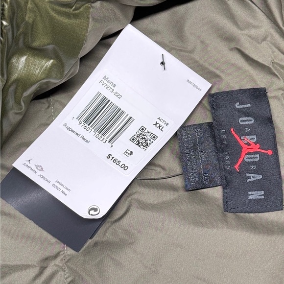 Nike Air Jordan 2XL Flight Therma-Fit Vest Down-Fill FV7273-222 NWT $165 - Picture 3 of 9